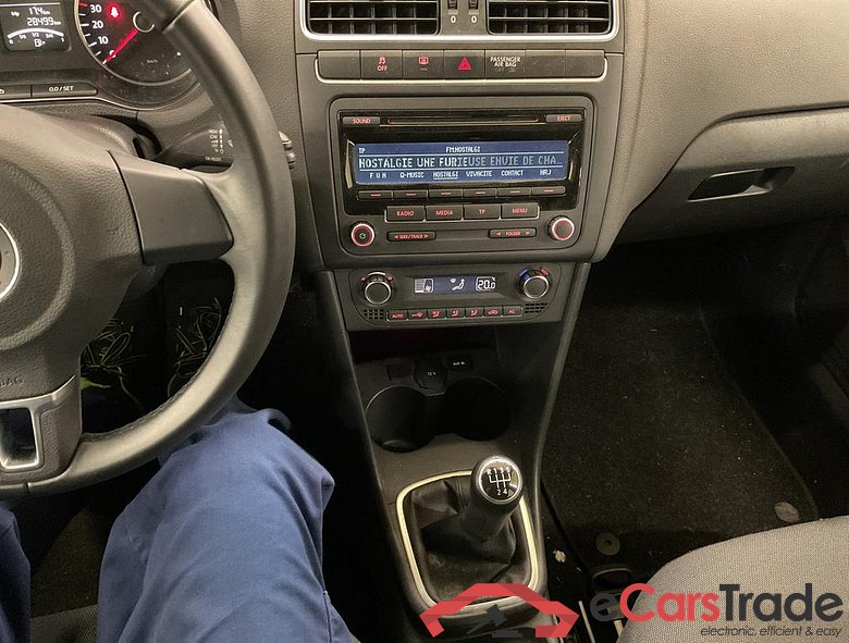 VOLKSWAGEN Polo Polo Comfortline 1.2 l 51 kW (70 PS) 5-speed #6