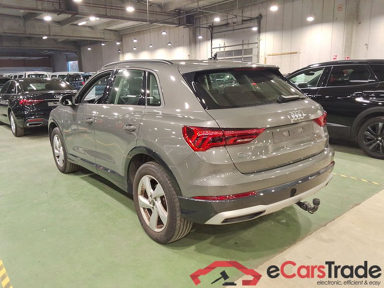 AUDI Q3 1.5 35 TFSI S TR ADVANCED BUSINESS ED #2