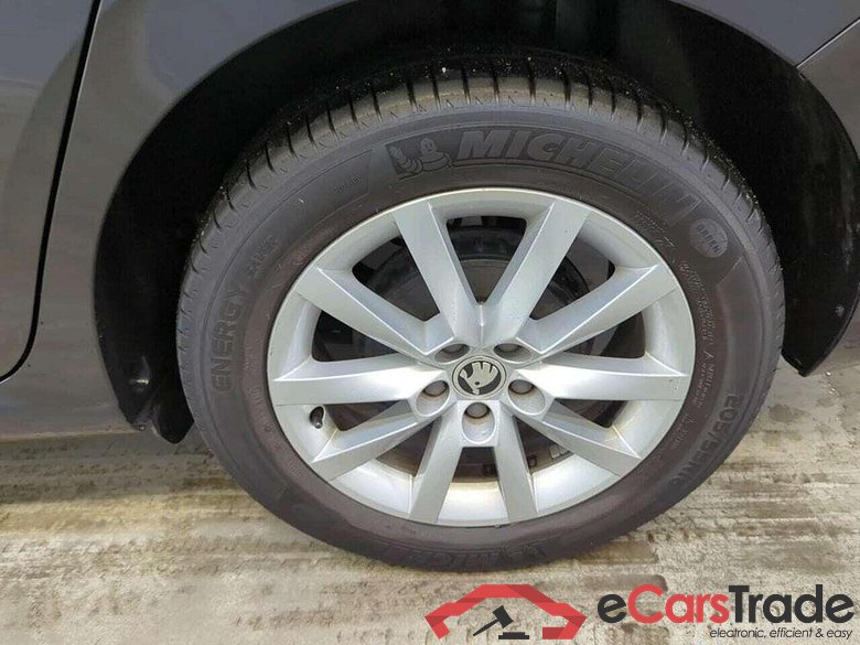 SKODA Scala 1.0 TSI Ambition #4