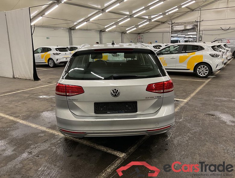 Volkswagen Passat Variant 2.0 TDI Comfortline Pano Navi KeylessGo Klima PDC ... #6