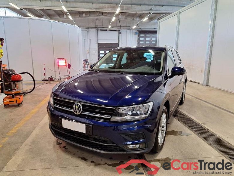 VOLKSWAGEN TIGUAN / 2016 / 5P / SUV 2.0 TDI SCR 110KW BUSINESS BMT DSG #1