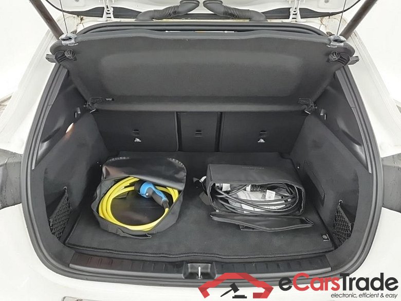 MERCEDES-BENZ EQA 250 Business Solution AMG auto 5D 140kW #5