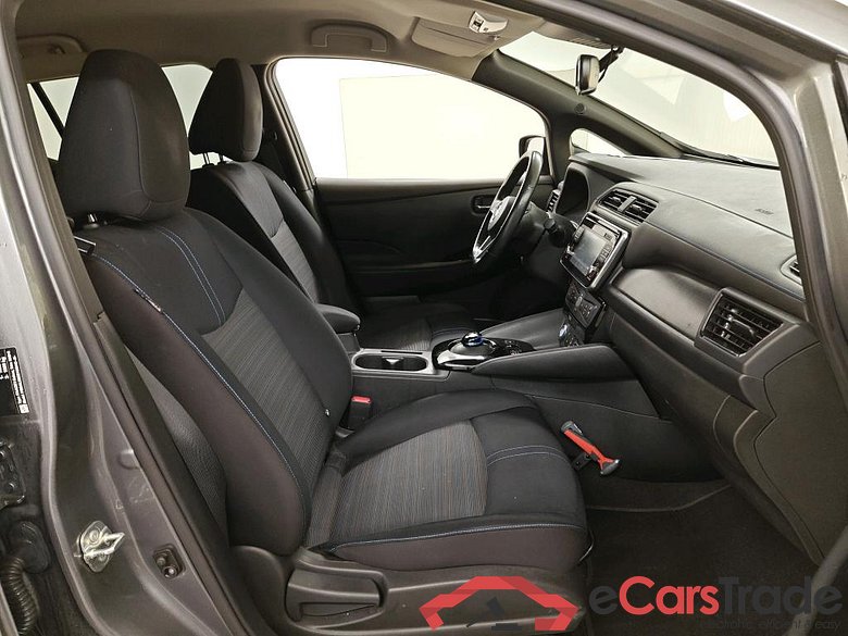 Nissan Leaf N-CONNECTA 40kWh 5d #3