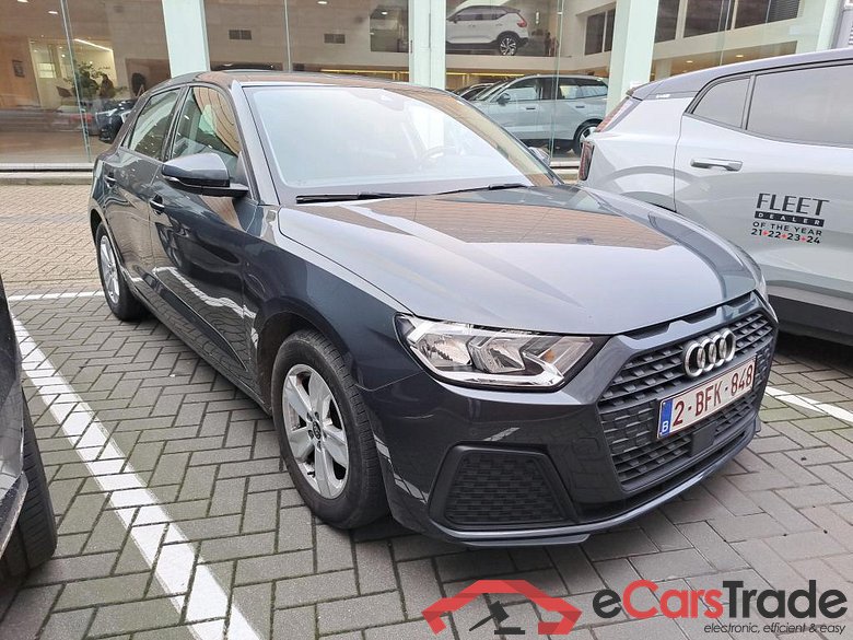 AUDI A1 1.0 25 TFSI S TRONIC BUS.ED. ATTRACTION #2