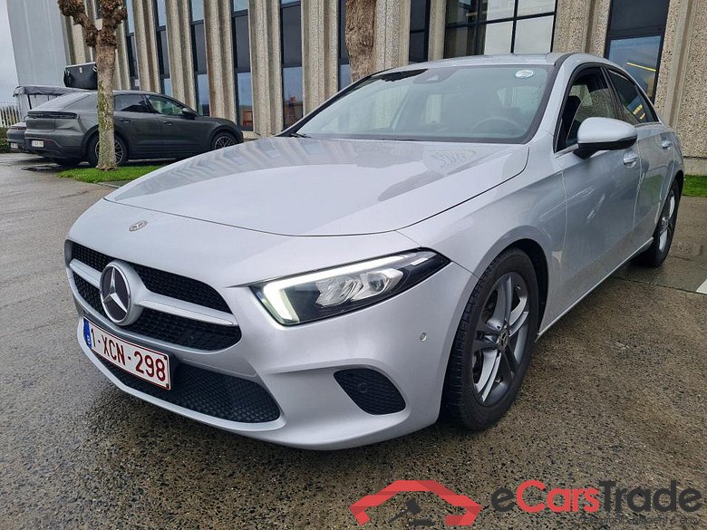 MERCEDES-BENZ A-Klasse A 200 Launch Edition (EU6d-TEMP) STOCK