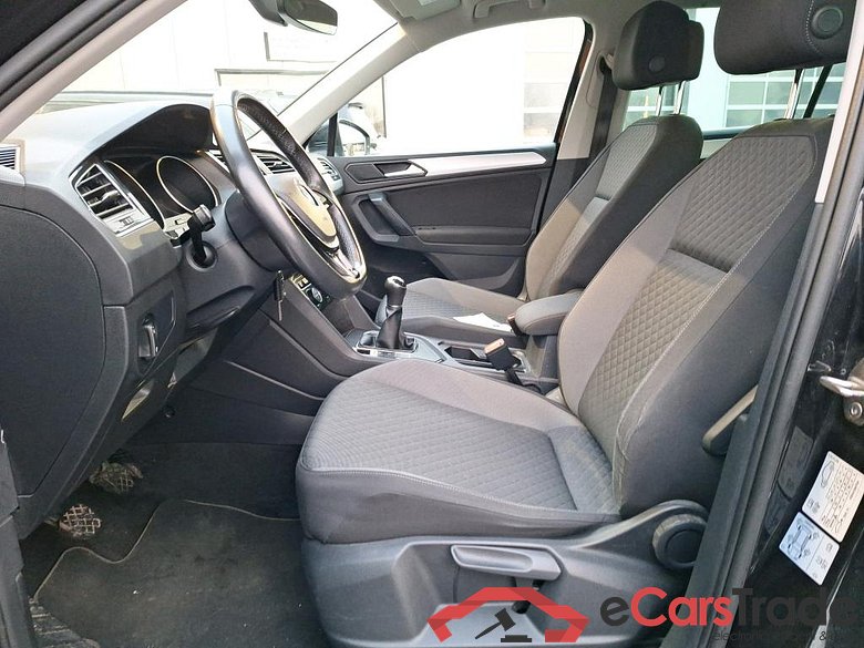 VOLKSWAGEN TIGUAN DIESEL - 2016 2.0 TDi SCR Comfortline (EU6.2) #5