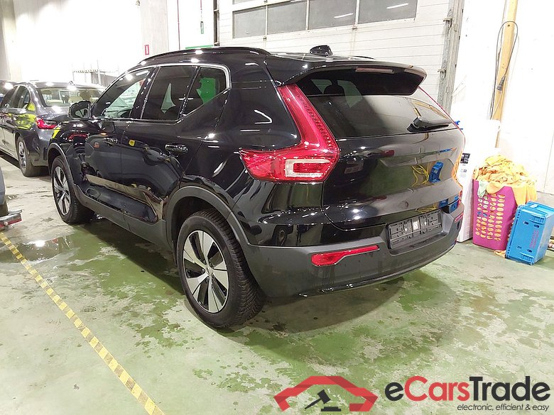 VOLVO XC40 1.5 T2 PLUS LIMITED EDITION AUTO #2