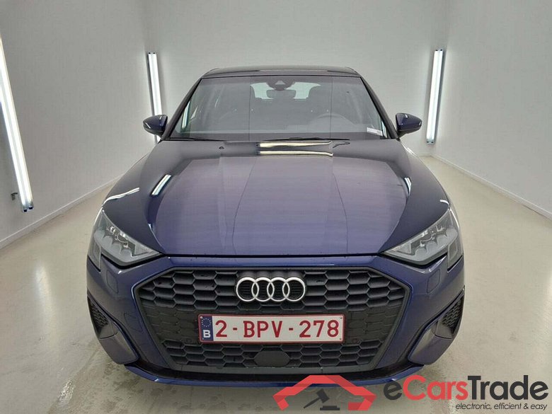 AUDI A3 SPORTBACK 2.0 30 TDI ATTRACTION #4