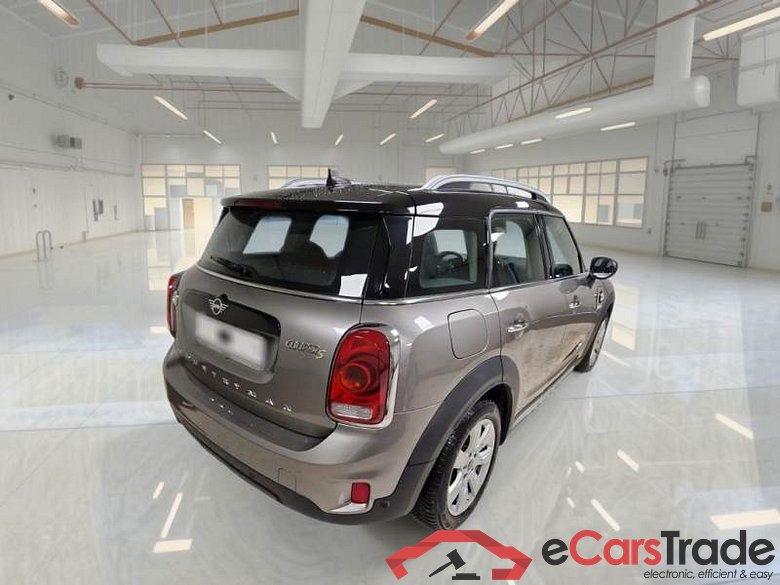 MINI Countryman / 2016 / 5P / Berlina Cooper S E ALL4 Business autom. #2