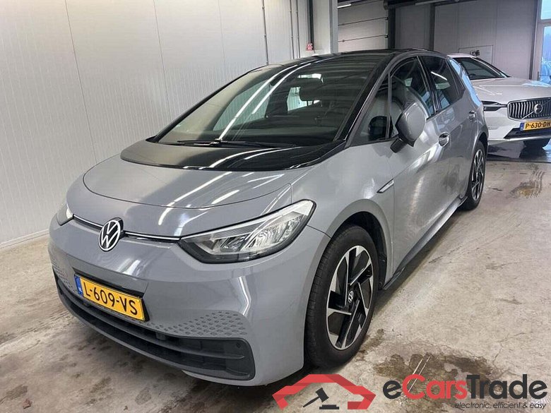 VOLKSWAGEN ID.3 Life 58 kWh #1
