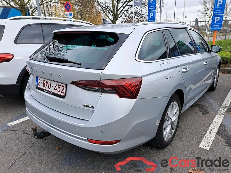 SKODA OCTAVIA COMBI 1.5 TSI MHEV 110KW DSG7 CLEVER+ #4