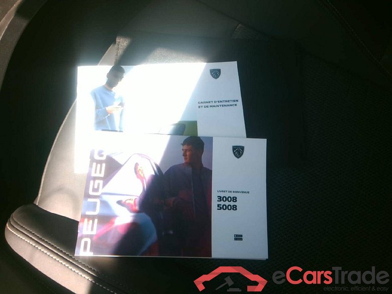 Peugeot 3008 Allure 3008 Hybrid 136 e-DCS6 #5