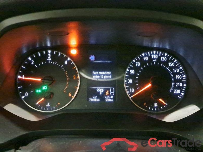 RENAULT CAPTUR / 2019 / 5P / SUV 1.5 DCI BLUE 85KW BUSINESS EDC #4