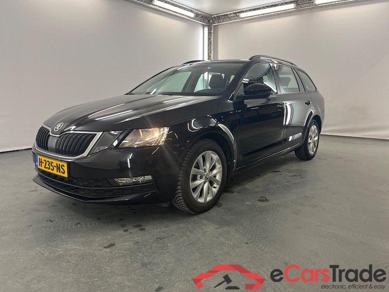 SKODA OCTAVIA COMBI 1.0 TSI Greentech Business Edition
