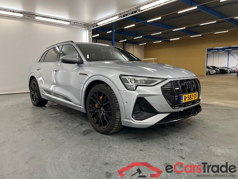 AUDI e-tron 55 quattro S edition 95 kWh #2