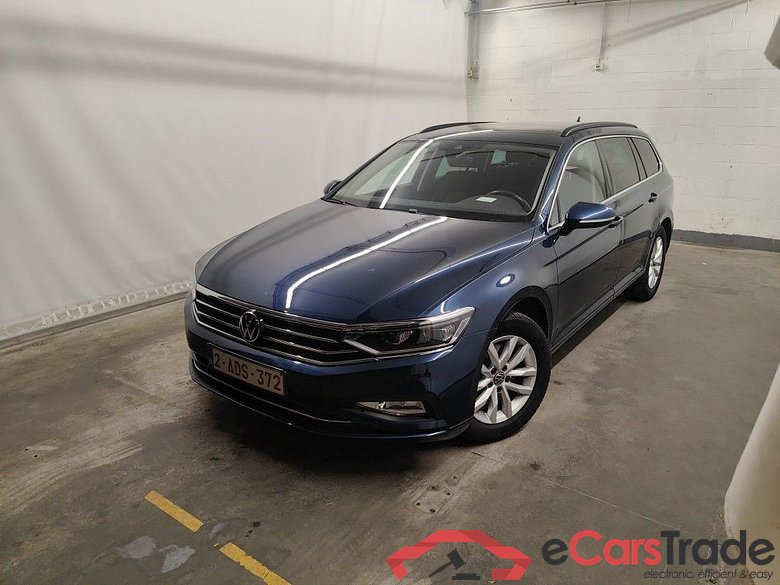 Volkswagen Passat Variant 2.0 TDI 90kW DSG Style Business 5d #1