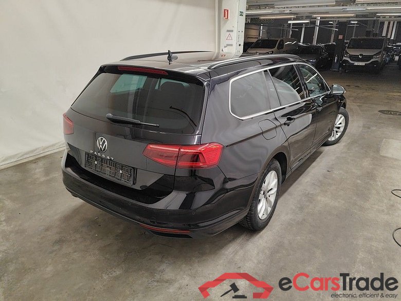 Volkswagen Passat Variant 2.0 TDI 90kW DSG Style Business 5d #2