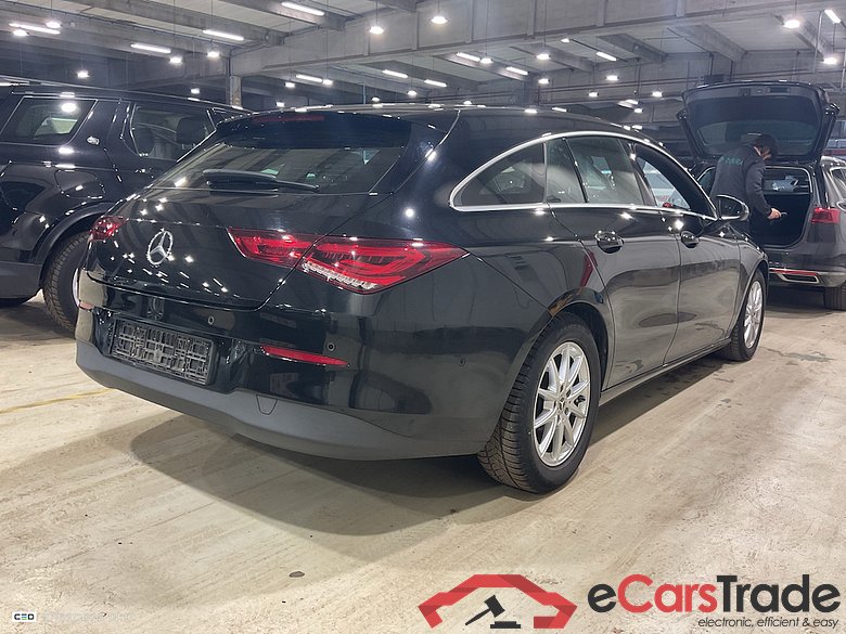 MERCEDES-BENZ CLA 1.3 CLA 200 BUSINESS LINE DCT #2