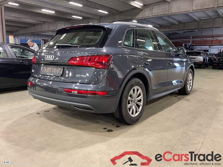 AUDI Q5 DIESEL - 2017 30 TDi S tronic #4