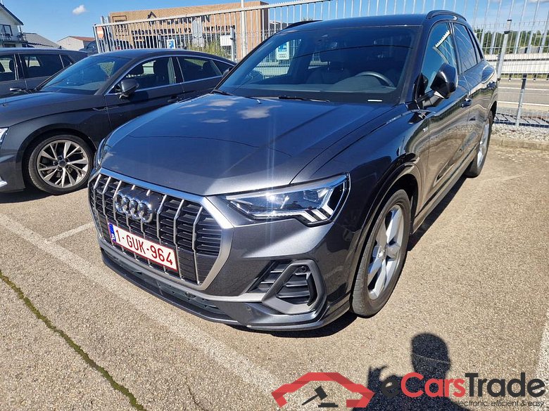 AUDI Q3 Audi Q3  S line 35 TDI quattro 110(150) kW(ch) 6 vitesses