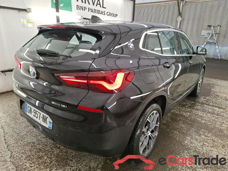 Série X2 sDrive 18i Lounge 1.5 135CV BVA7 E6d #3