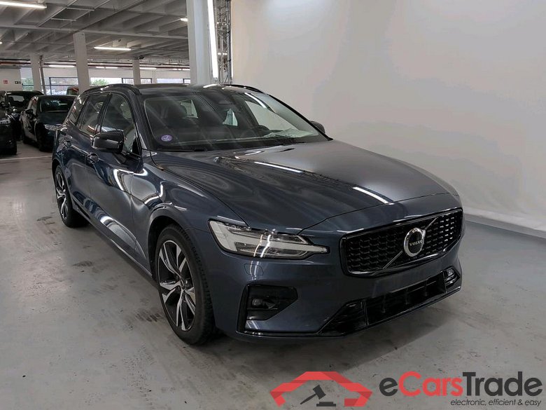 VOLVO V60 2.0 B3 MHEV ULTIMATE DARK DCT #2