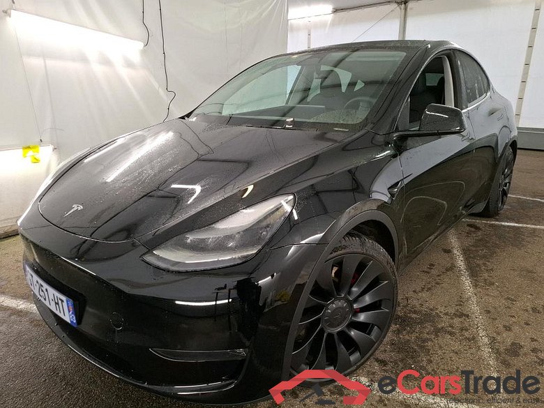 TESLA Model Y / 2020 / 5P / SUV Performance Dual-Motor AWD #1