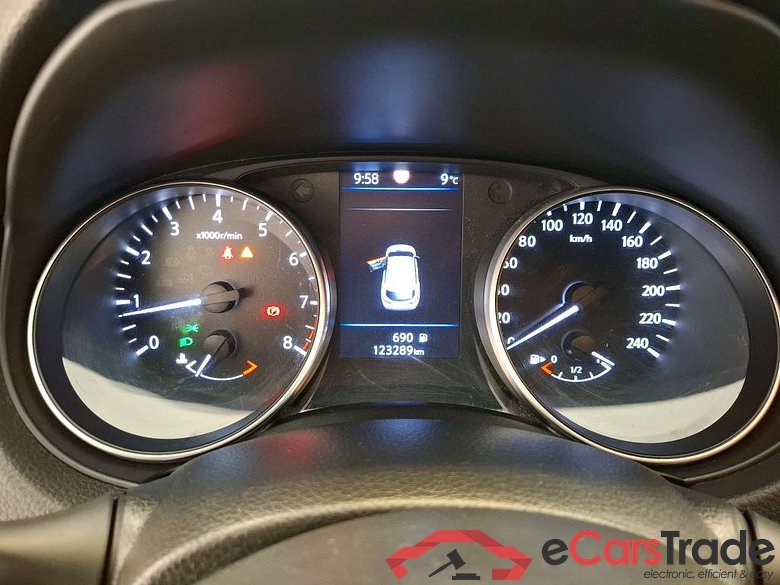 NISSAN Qashqai 5p Crossover 1.3 DIG-T 140 Business Edition #6