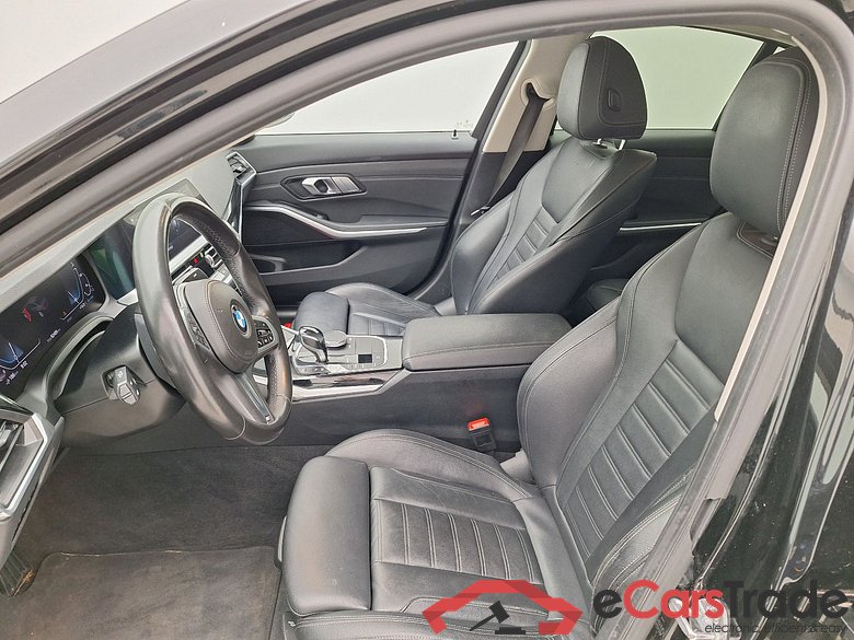 BMW, 3-serie '18, BMW 3 Reeks Berline 330e (135 kW) 4d #3