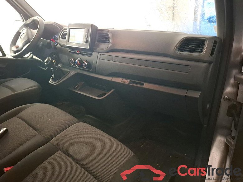 RENAULT Master / 2019 / 4P / Fourgon tôlé FG Tr GCF F3500 L2H3 dCi 135 #5