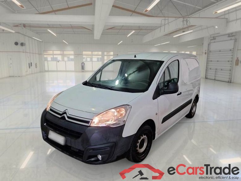 CITROEN BERLINGO 2015 VEIC FURG 4P BLUEHDI 100 CLUB VAN #1