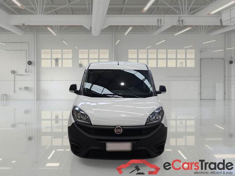 FIAT DOBLÒ CARGO / 2014 / 4P / VETT. FURGONATA CH1 BUSINESS 1.6 MJET 105CV E6D SeS #6