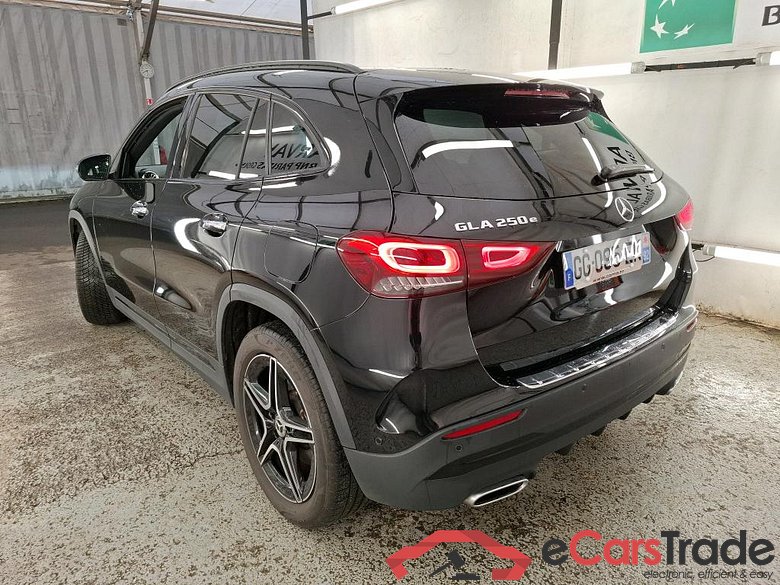 MERCEDES-BENZ GLA / 2020 / 5P / SUV 1.3 GLA 250 e AMG LINE DCT #2