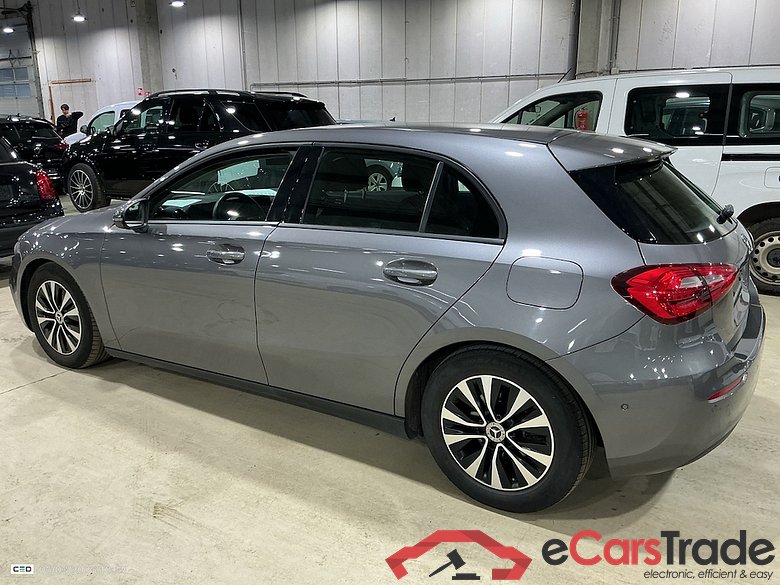 MERCEDES-BENZ A-Klasse 2.0 A 180 D BUSINESS SOLUTION #3