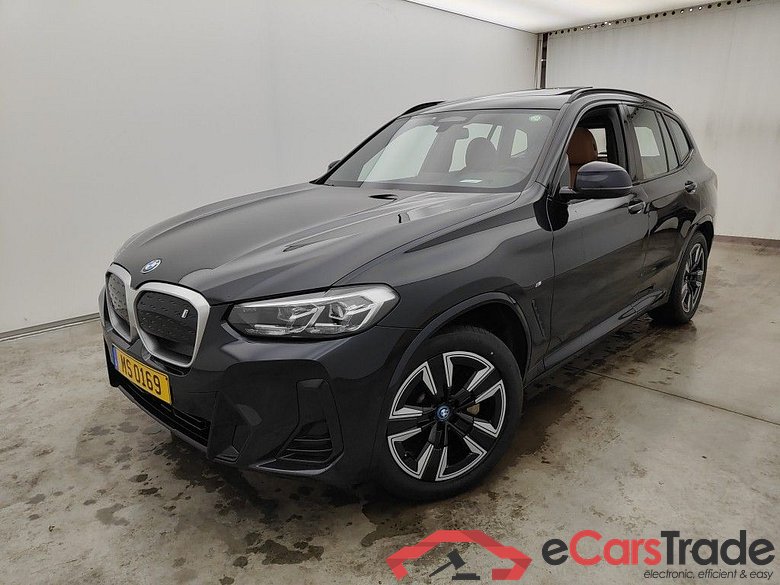 BMW IX3 - 2022 74 kWh 286 iX3 5d