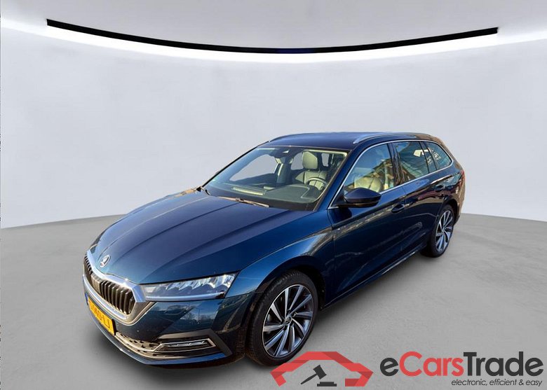 SKODA Octavia Combi 81 kW #1