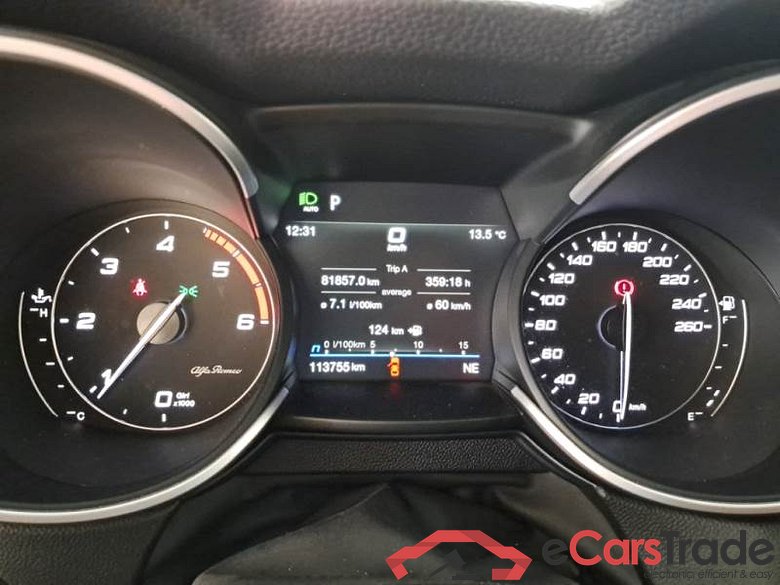 ALFA ROMEO STELVIO / 2017 / 5P / SUV 2.2 TD 190 CV SPRINT AT8 Q4 #4