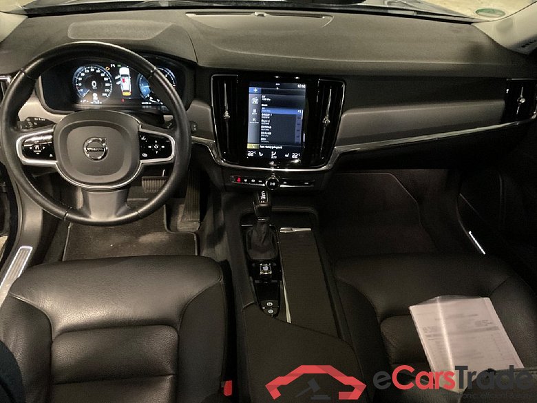 V90 Kombi Momentum AWD 2.0 D4 140KW AT8 E6dT #3