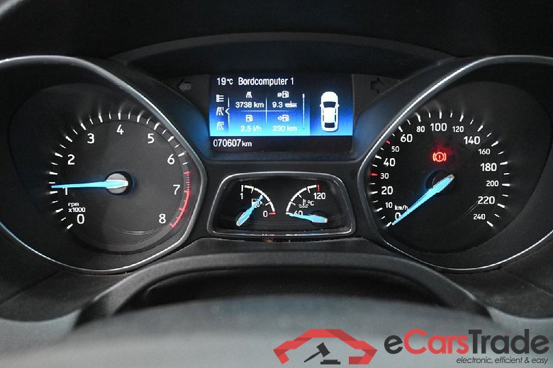 Focus Turnier Business 1.0 EcoBoost 74KW MT5 E6 #6