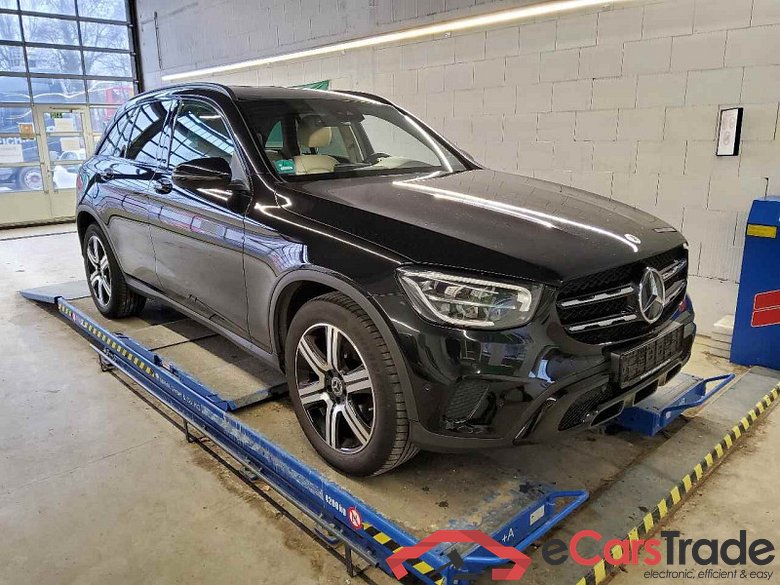 Mercedes-Benz GLC (BM 253)(06.2015->) DE - SUV5 GLC 200 EU6d, 4Matic (EURO 6d), (Facelift) 2020 - 2022 #2