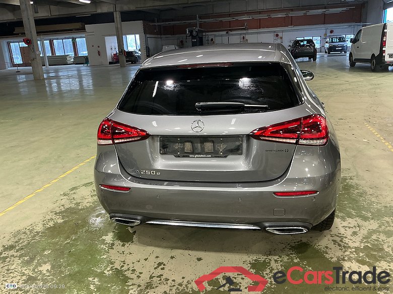 MERCEDES-BENZ A-CLASS 1.3 A 250 E DCT BUSINESS SOLUTION #5