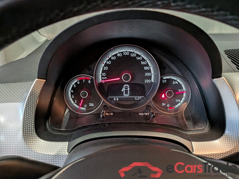 VOLKSWAGEN UP! 1.0 BMT high up! #6