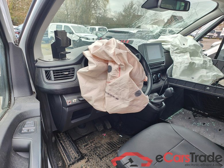 Renault Trafic L2H1 dCi 150 EDC Confort 2.9T 4d !!!Damaged Car !!! #1