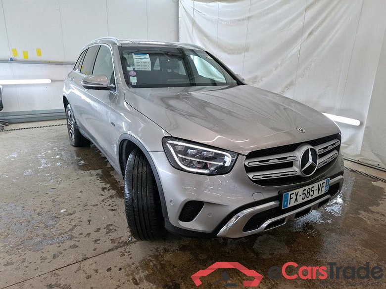 MERCEDES-BENZ GLC / 2019 / 5P / SUV GLC 300 de Business Line 4Matic #4