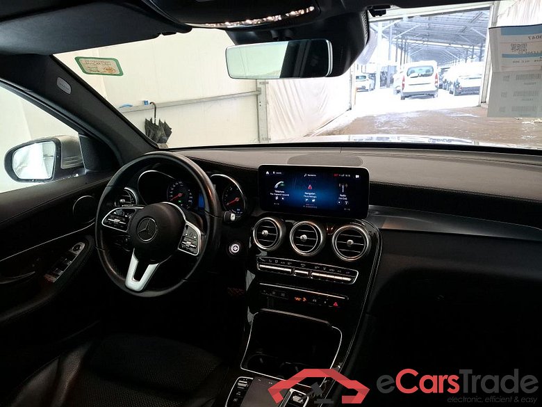 MERCEDES-BENZ GLC / 2019 / 5P / SUV GLC 300 de Business Line 4Matic #5