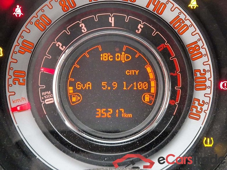 FIAT 500 1.0 Hybrid Club #4