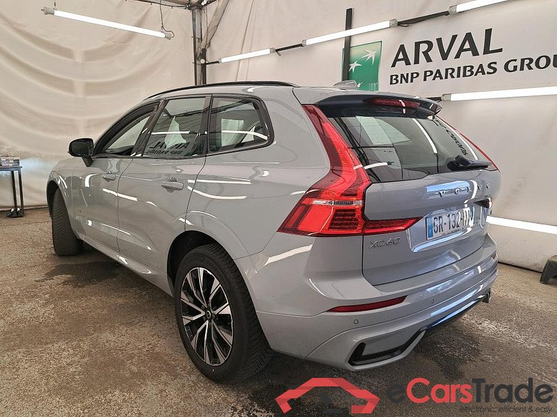 XC60 Plus Style Dark 2WD 2.0 B4 195CV BVA8 E6d #2