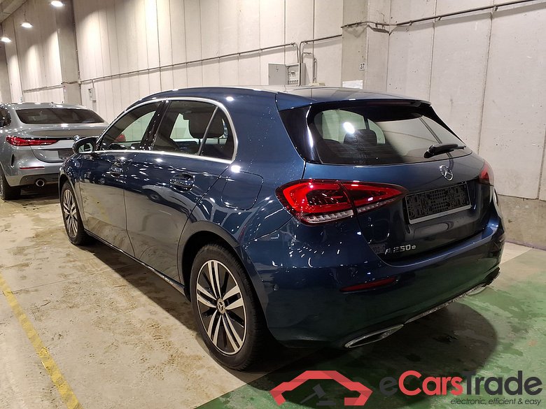 MERCEDES-BENZ CLASS A (W177) A 250 e PHEV Business Solution #2