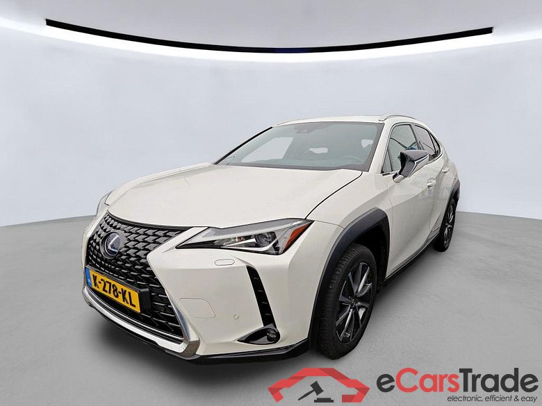 Lexus UX 150 kW #1