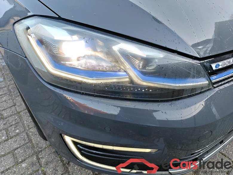 VOLKSWAGEN e-Golf 100 kW #4